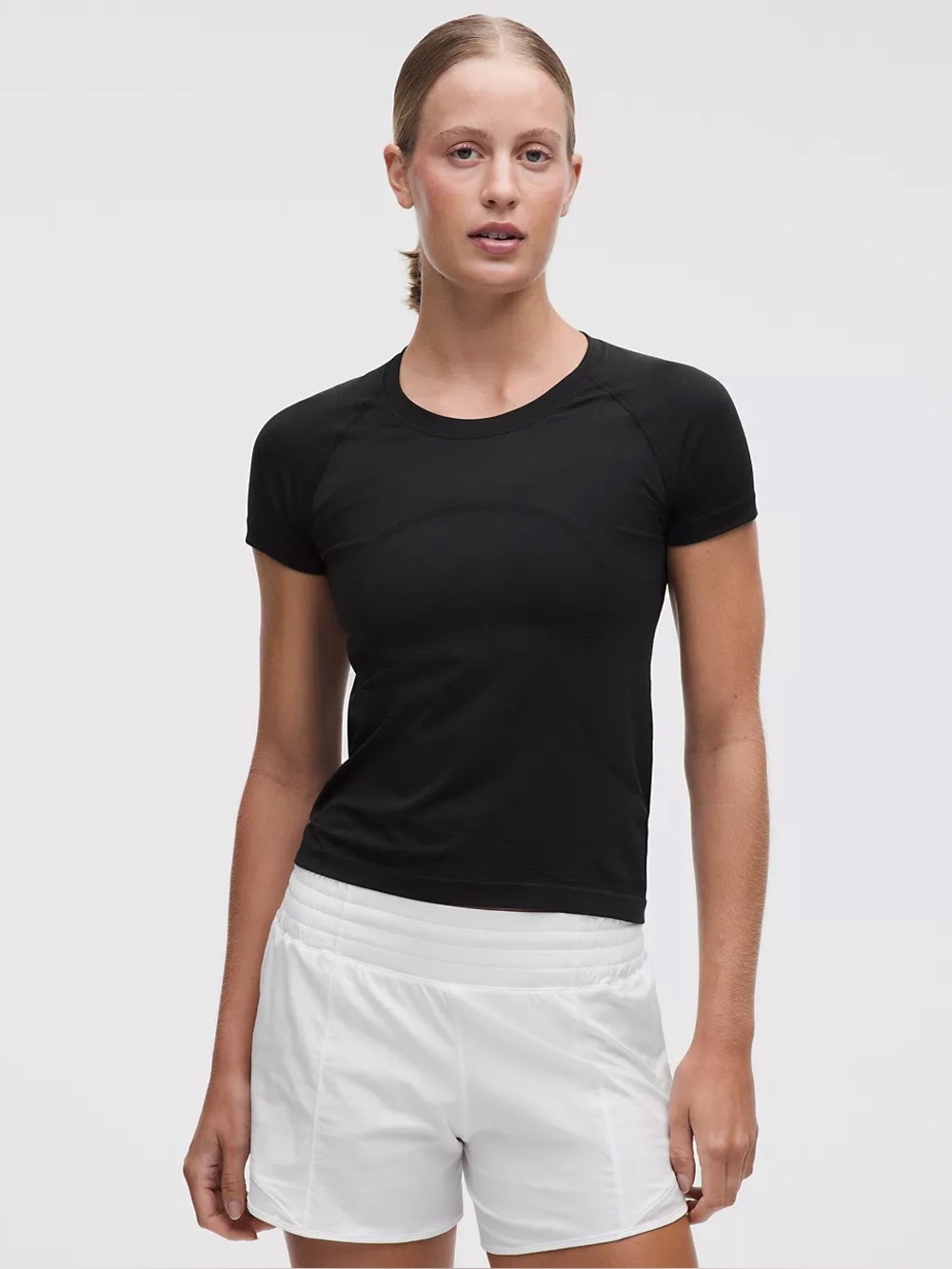 Lululemon Swiftly Tech Short Sleeve Shirt 2.0 waist length in Black Size 10